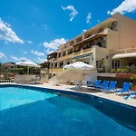 Hotel Niras
