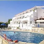 Ξενοδοχείο Niras