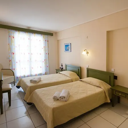 Hotel Niras 2*