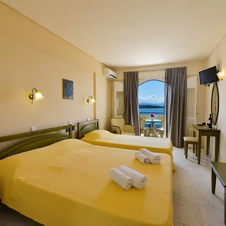 Hotel Niras 2*