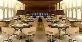 Ξενοδοχείο Niras 2*